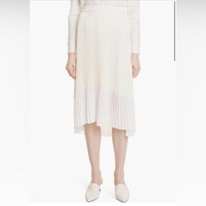 Club Monaco Cream Pleated Skirt